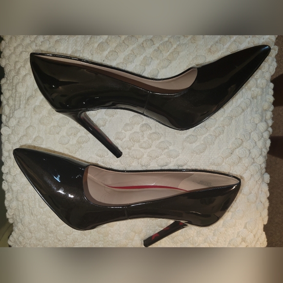Mix No. 6 Black Patent Leather Heels - Picture 3 of 4